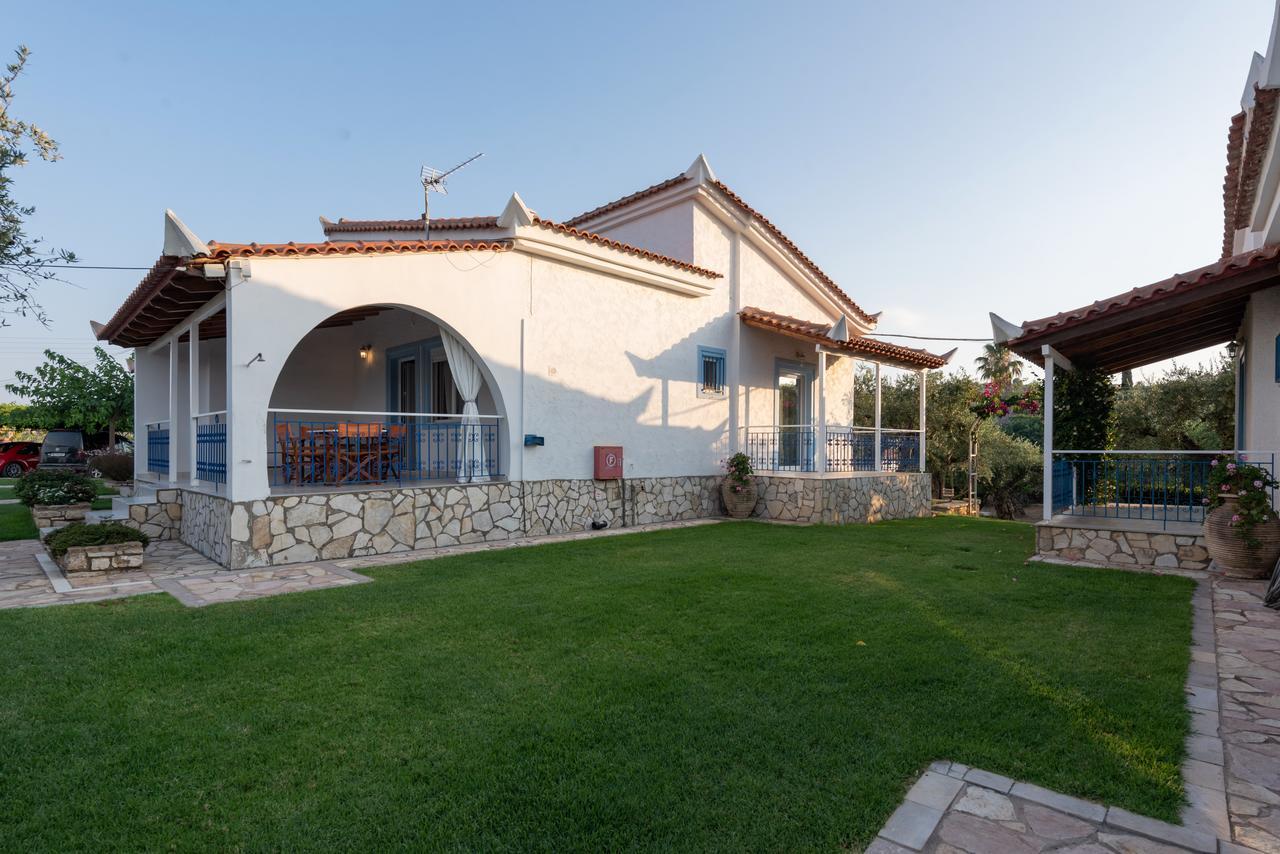Villa Tasos Koutsoubos Koróni 外观 照片