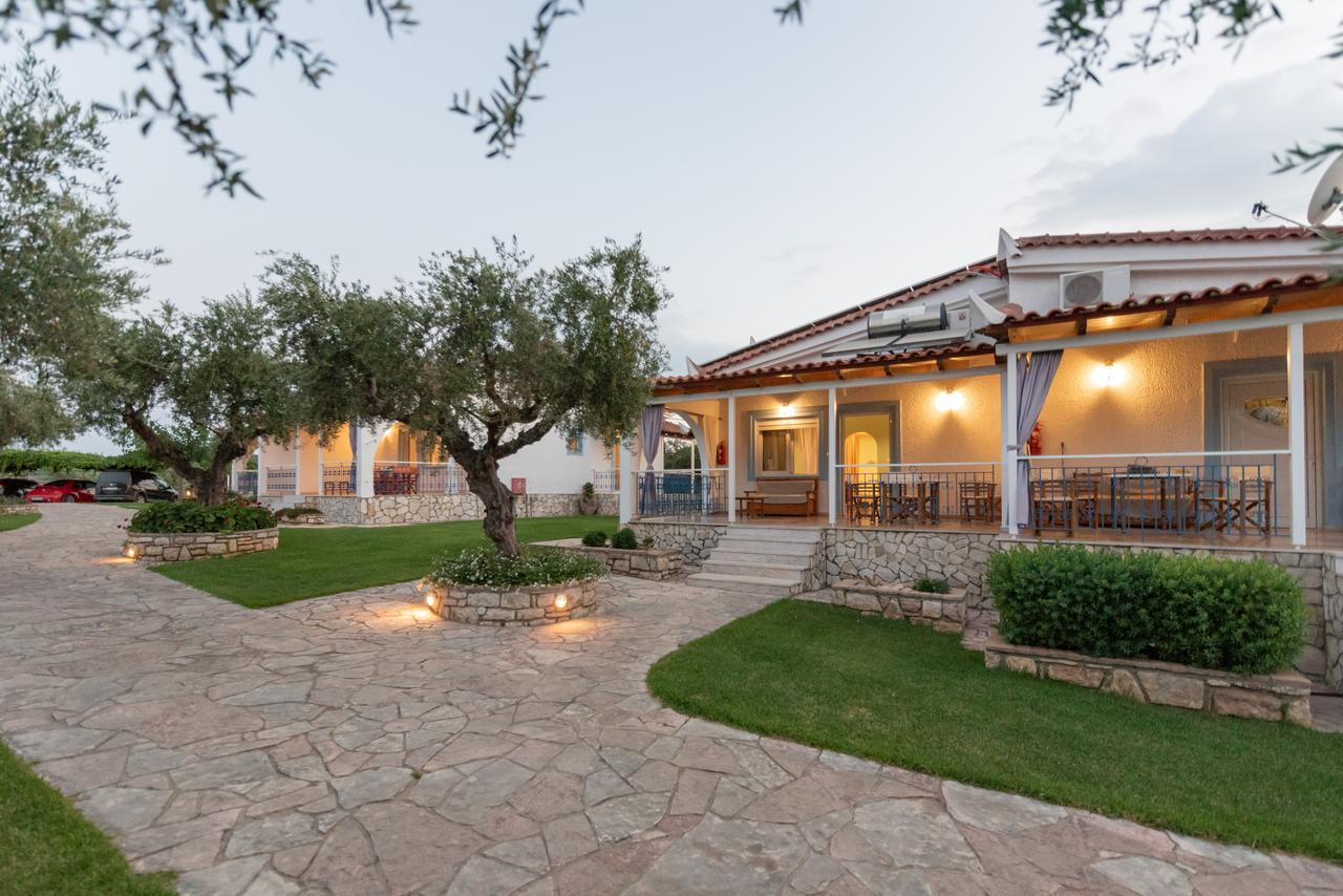 Villa Tasos Koutsoubos Koróni 外观 照片