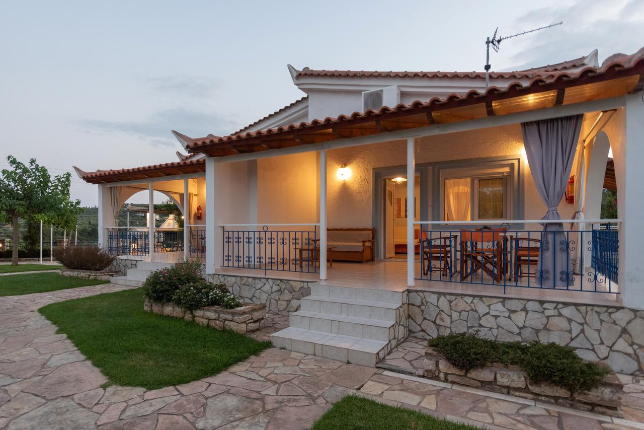 Villa Tasos Koutsoubos Koróni 外观 照片