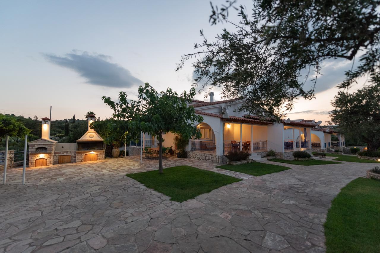 Villa Tasos Koutsoubos Koróni 外观 照片